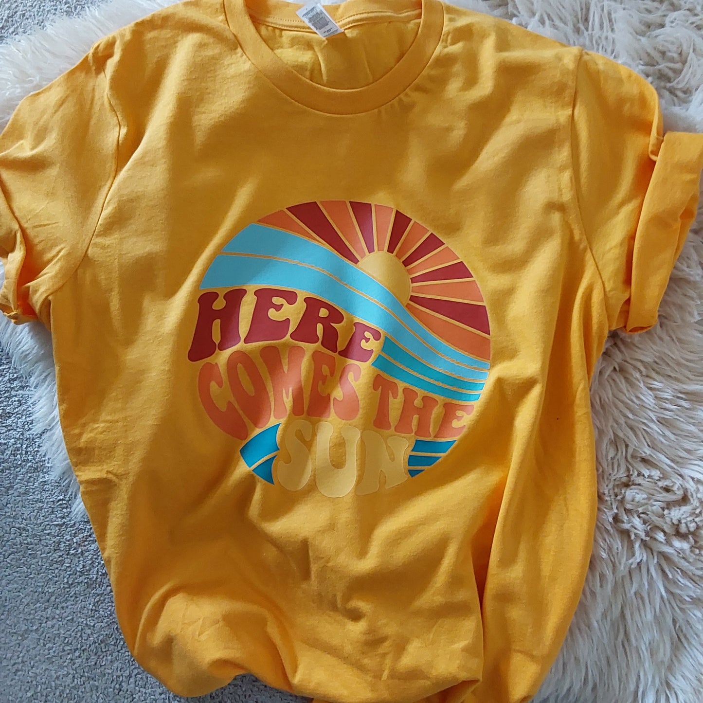 Here comes the sun summer graphic t shirt