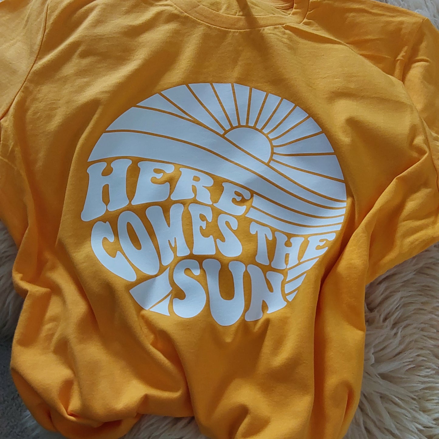 Here comes the sun yellow summer tshirt