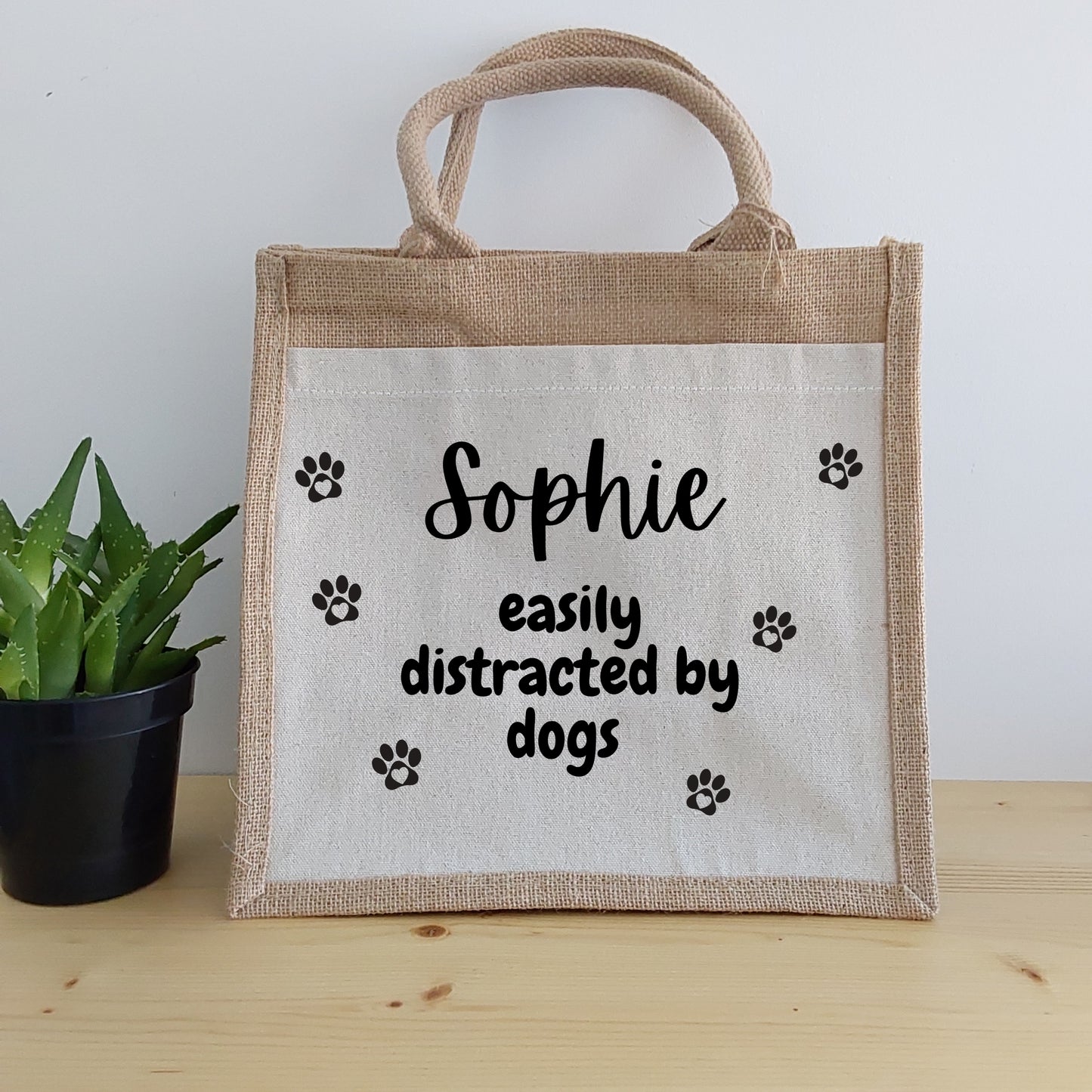 easily distracted by dogs jute bag